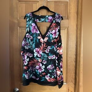 Floral sleeveless top.